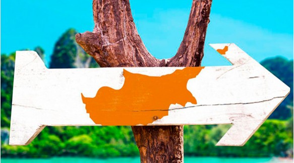 How Can Russian Citizens Get a Cyprus Passport?